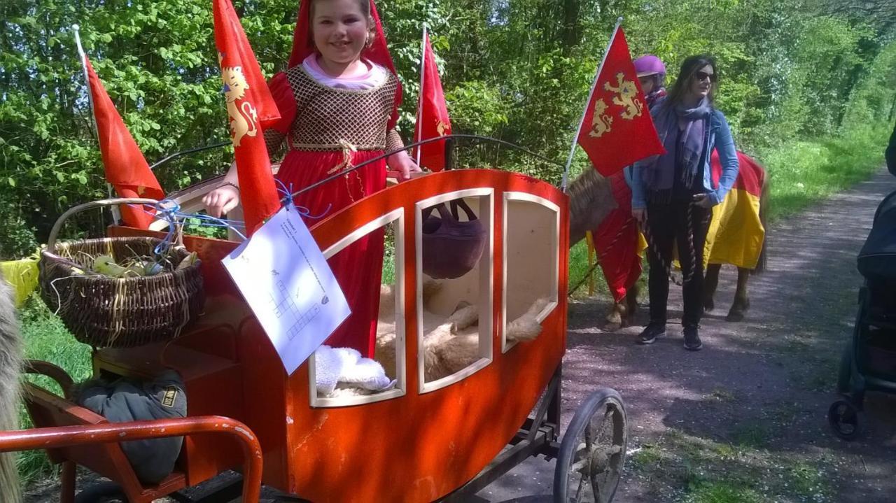 Ecuries Leseigneur - Camping Insolites Bolleville  Экстерьер фото